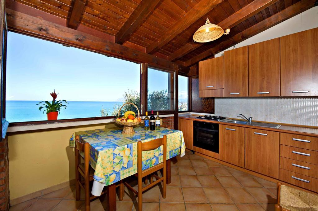 Blunda Holiday Home Castellammare del Golfo Chambre photo